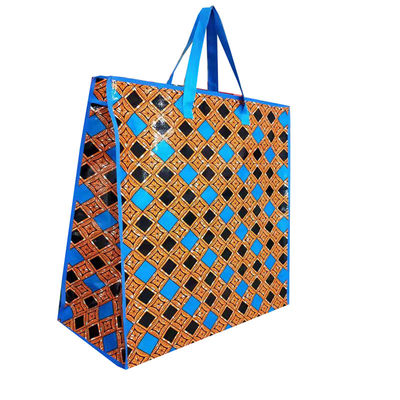 ประวัติศาสตร์ 20 ปีของการยอมรับกระเป๋าสะพาย Tote ที่พิมพ์ตามสั่ง